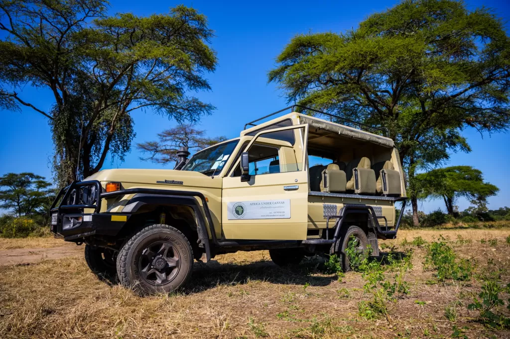AUC Vehicles 56